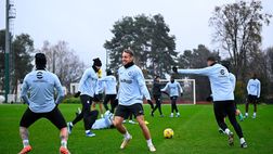 Inter, serata in ritiro davanti alla tv a guardare la Juve. E ora caccia al quinto sorpasso