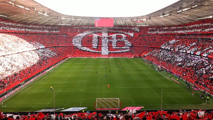 Marcella: “Mia canzone inno Bayern? Tifo Italia, ma che emozione. Faccio appello a Toni” - immagine 1