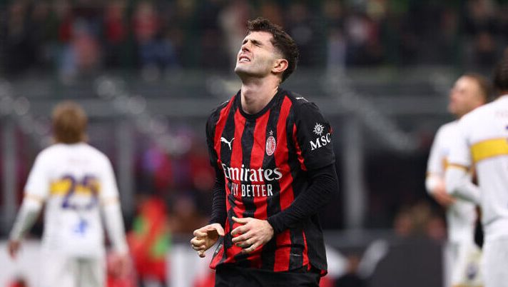 MILAN, ITALY - JANUARY 18: Christian Pulisic of AC Milan disappointed at missing a goal during the Serie A match between AC Milan and US Lecce at Giuseppe Meazza Stadium on January 18, 2026 in Milan, Italy. (Photo by Giuseppe Cottini/AC Milan via Getty Images) Roma-Milan, formazioni ufficiali: da Pulisic a Nkunku, Pavlovic, Ricci, Saelemaekers e Dybala, tutte le scelte - immagine 1