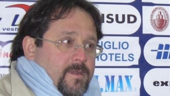 Salernitana-Nocerina: partita sospesa, e dirigenti molossi dimissionari - immagine 1