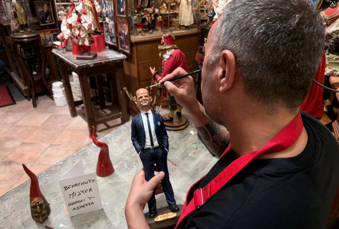 Allegri non è stato ancora annunciato: ma è già una statuetta sul presepe – LE FOTO - immagine 5