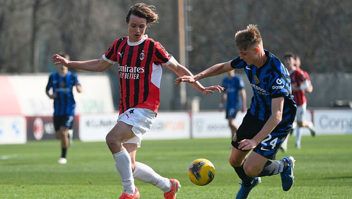 MILAN, ITALY - MARCH 8:  Christian Comotto of AC Milan U20 during the match between AC Milan U20 v FC Internazionale U20 - Primavera 1 at Vismara PUMA House of Football on March 8, 2025 in Milan, Italy. (Photo by Stefano Guidi - AC Milan/AC Milan via Getty Images)  Milan-Inter, tensione al derby Primavera: rossoneri in difesa di Comotto - immagine 1