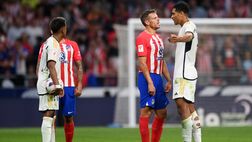 Bellingham entra duro su Correa e litiga con Azpilicueta: “Tiravate palloni in campo”