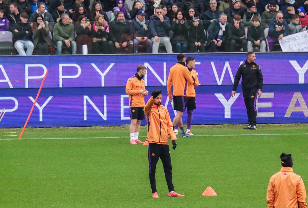 Gallery VN – Allenamento a porte aperte della Fiorentina, le immagini più belle - immagine 100