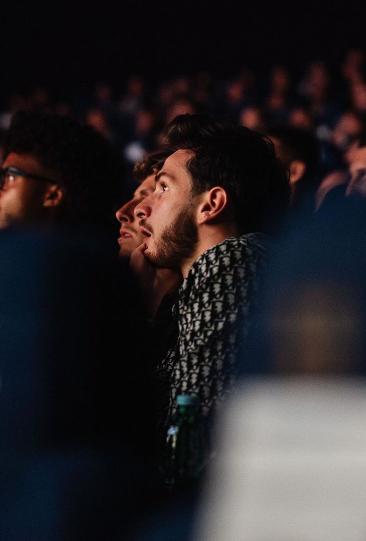 I protagonisti del terzo tricolore azzurro ieri erano presenti al Metropolitan a Napoli per la prima del film scudetto