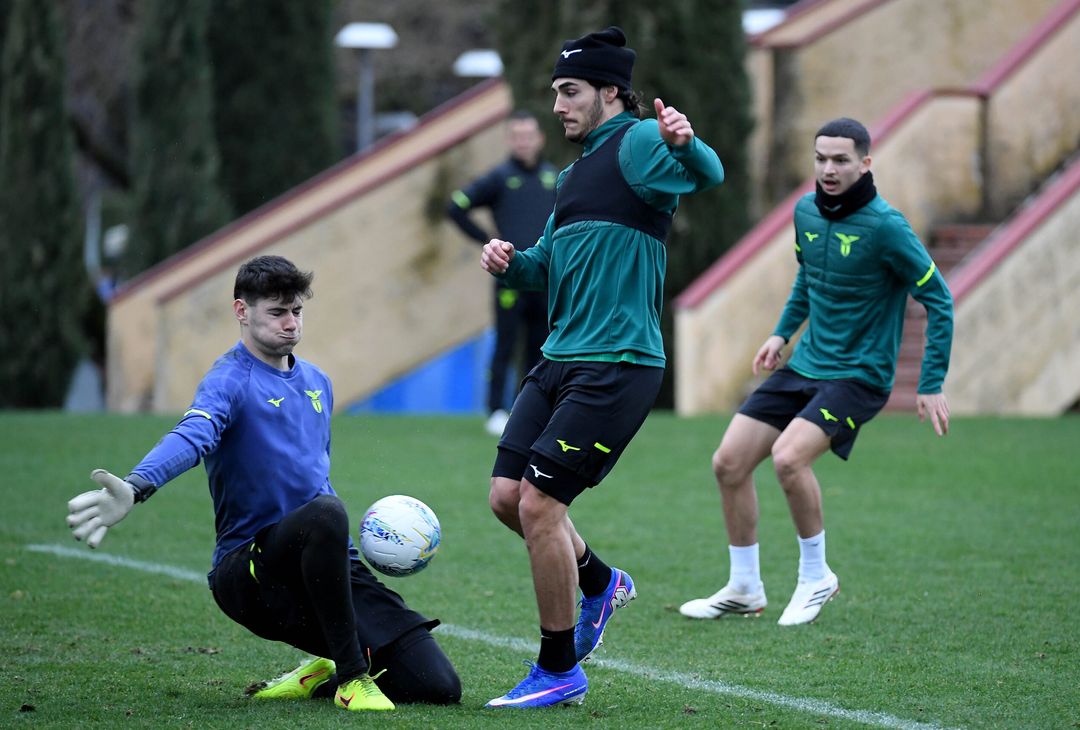 Lazio, dopo la Juve il ritiro a Coverciano: le immagini dell’allenamento – GALLERY - immagine 40