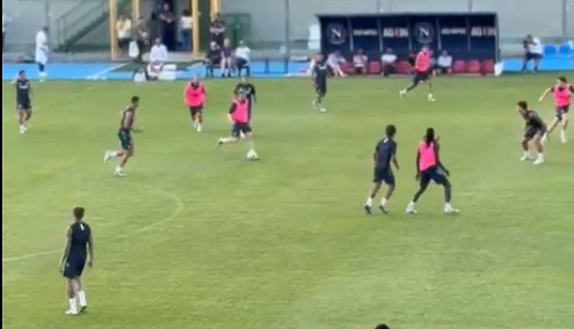 Castel di Sangro, Day 9: esercitazione tecnico-tattica. De Bruyne e McTominay sugli scudi - immagine 6