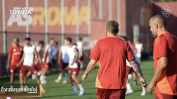 VIDEO – Trigoria, terzo giorno di allenamentI: torello e partitella. Svilar già in forma