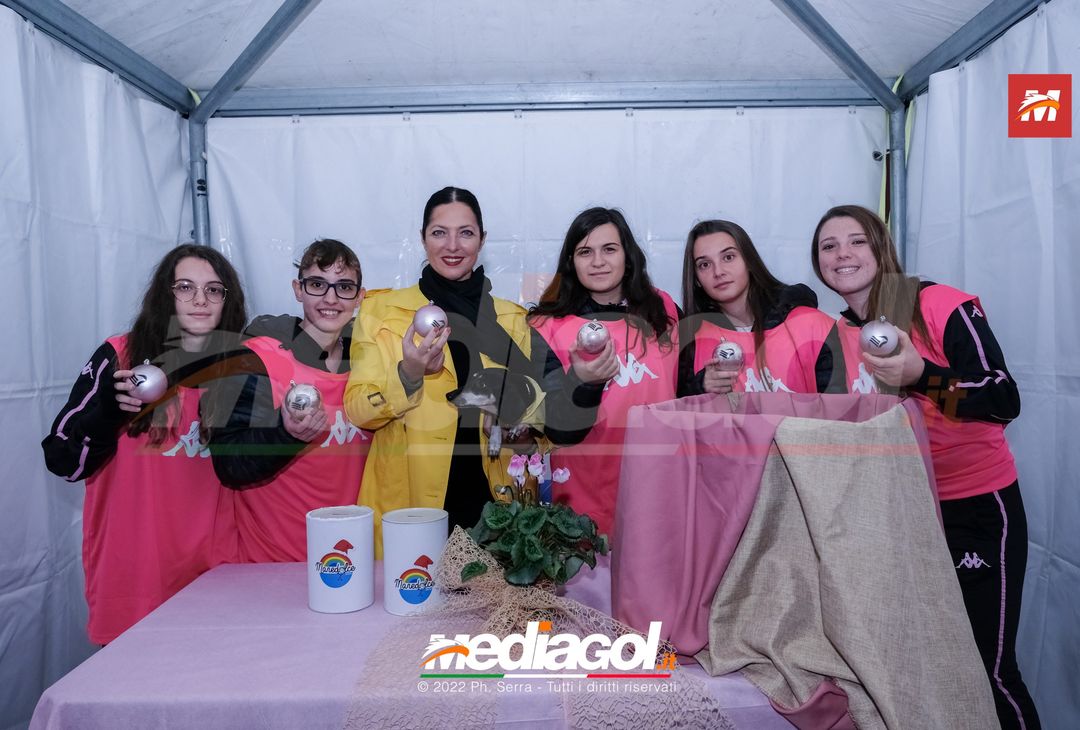 FOTO Palermo: Accardi, Saric e Gomes accendono l’albero al ‘Barbera’ (Gallery) - immagine 90