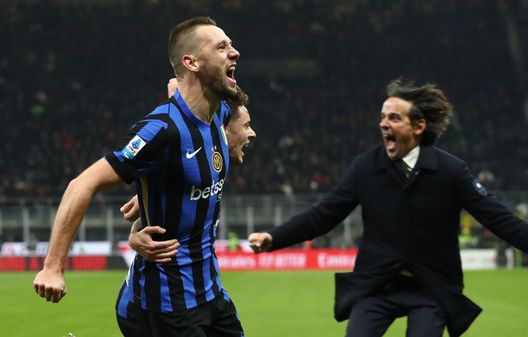 Kean si prende la Fiorentina sulle spalle. E che sfida con Stefan De Vrij- immagine 2