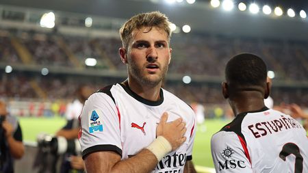 santiago-gimenez-instagram-story-bebote-3-settembre