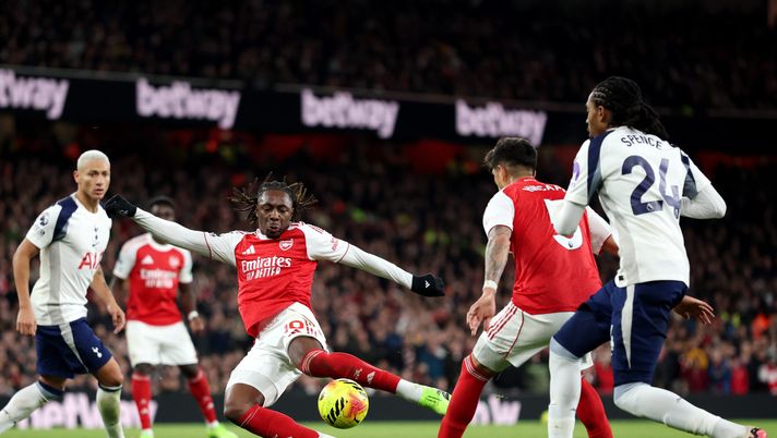 L’angolo della Premier: Eze fa impazzire Londra Nord, Slot ha perso i poteri e Pino da figurine Panini - immagine 1