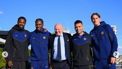 Inter, Lautaro e i compagni d’attacco in sede. Il dettaglio delle tute non sfugge ai tifosi