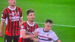 L’arbitropiùgrossodiTikTok: “Condotta violenta, gomitata da rosso”
