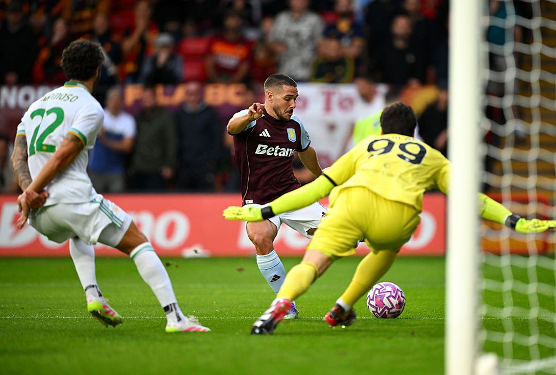 Aston Villa-Roma 4-0 FOTO GALLERY - immagine 35