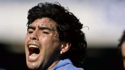 VIDEO Ma quanto era forte Maradona? Nemmeno Paolo Maldini riusciva a fermarlo!