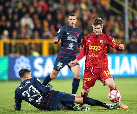 Derby di Calabria, Cosenza-Catanzaro: il boxing day tra ‘nduja e pandoro- immagine 4