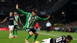 Miranda rischia già di sfumare per il Napoli: vicino il passaggio ad un club di A