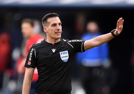 Estrada Fernández ammette: avrebbe dovuto espellere Sergio Ramos in un derby: “Ci fosse stato il VAR”…”- immagine 2