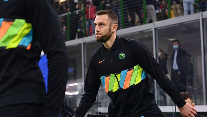 Torino-Inter, distrazione muscolare per De Vrij: non ci sarà contro i granata - immagine 1