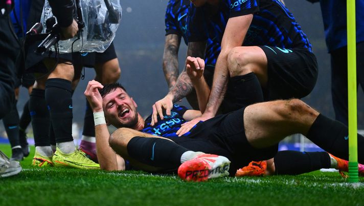 Repubblica: “In quella mischia dopo il gol di Sucic, l’Inter ha sfogato tutta l’ansia per…” - immagine 1