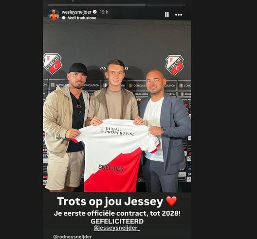 Il figlio di Sneijder firma il suo primo contratto da professionista: il post del papà- immagine 2