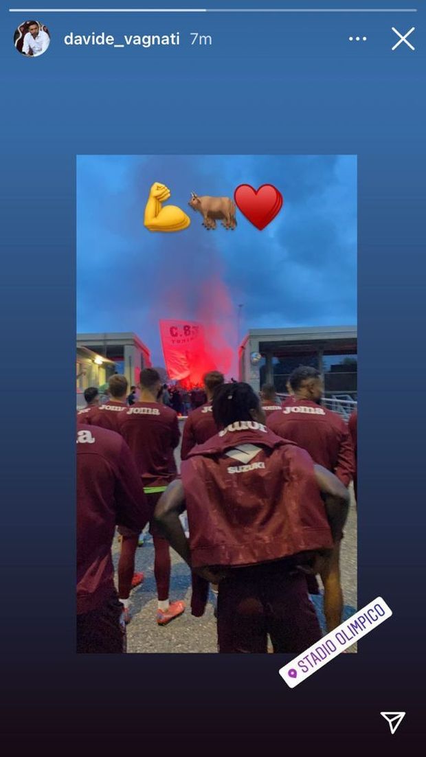 Torino: i tifosi incontrano la squadra per incitarla prima del derby- immagine 3