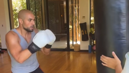 VIDEO – Amrabat come Rocky: si allena in palestra con i guantoni