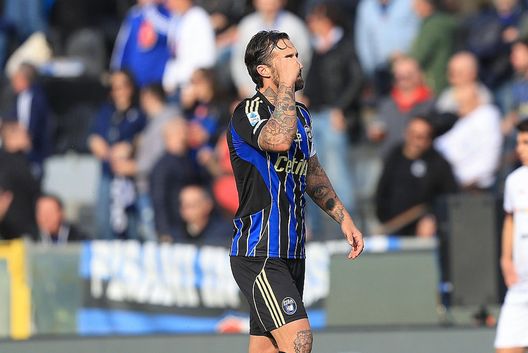 getty Serie A, il Pisa si rialza: 3-1 al Cagliari. Vittoria del Bologna nel derby col Sassuolo- immagine 2