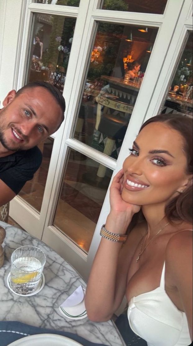 Lobotka si gode le vacanze a Marbella con la compagna Lobotka vacanza
