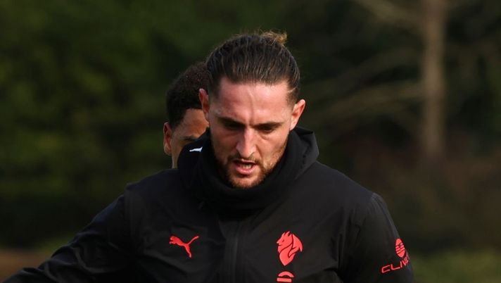 Adrien Rabiot (centrocampista AC Milan), qui durante una seduta di allenamento con i rossoneri a Milanello | Milan News (Getty Images) Milan, con Rabiot la media punti è straordinaria: ecco il dato