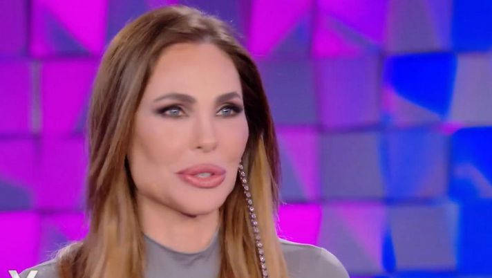 Ilary Blasi: “Bastian? Siamo bilanciati, sto bene. A volte sono rompicoglioni ma…”  Ilary Blasi: “Bastian? Siamo bilanciati, sto bene. A volte sono rompicoglioni ma…” - immagine 1