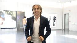 UFFICIALE – Modric è un nuovo calciatore del Milan: ecco il comunicato del club