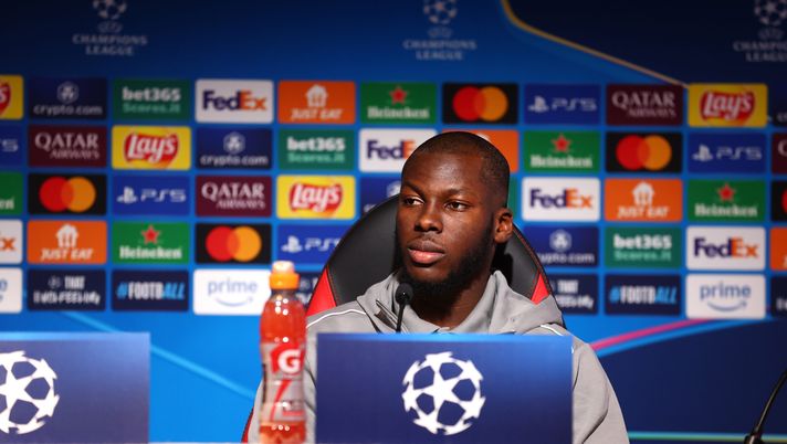 CAIRATE, ITALY - JANUARY 21: Yunus Musah of AC Milan looks on during the UEFA Champions League 2024/25 League Phase MD7 Press Conference at Milanello on January 21, 2025 in Cairate, Italy. (Photo by Giuseppe Cottini/AC Milan via Getty Images)  milan-girona-champions-league-conceicao-musah-conferenza-stampa-dichiarazioni-news-formazione