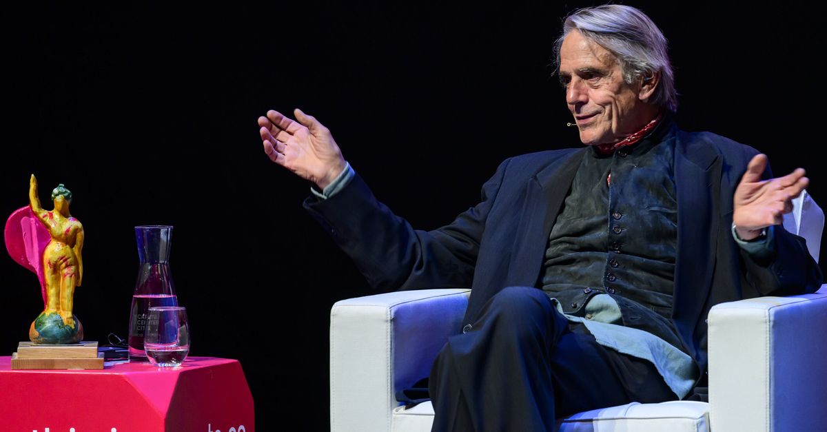 Arriva il Conte di Montecristo, la serie evento su Rai1: da Riondino a Jeremy Irons, il cast