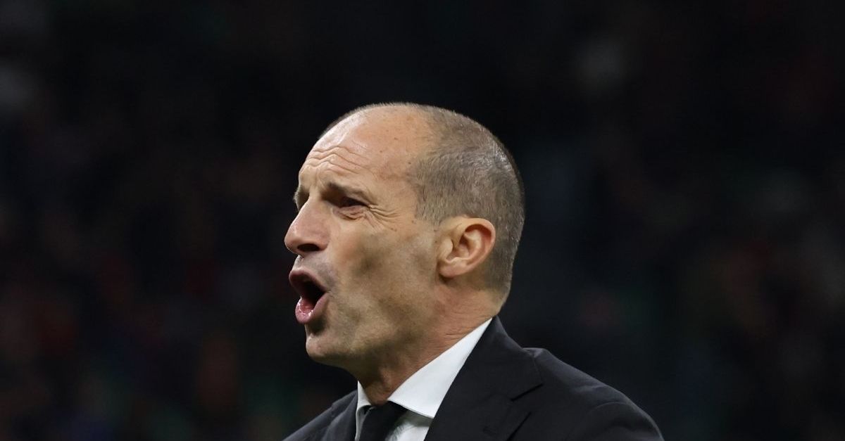 i cambi tattici di allegri saelemaekers guida e non solo milan roma vista da bordocampo video da Pianetamilan.it i cambi tattici di allegri saelemaekers guida e non solo milan roma vista da bordocampo video