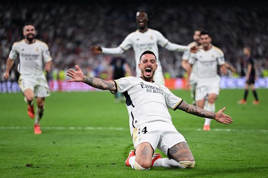 Madrid, Spagna - 8 maggio 2024: Joselu del Real Madrid esulta dopo aver segnato il secondo gol per la sua squadra durante la semifinale di ritorno di Champions League tra Real Madrid e Bayern München all'Estadio Santiago Bernabéu. (Foto di David Ramos/Getty Images) Real Madrid-Bayern Monaco, statistiche e precedenti del big match di Champions- immagine 4
