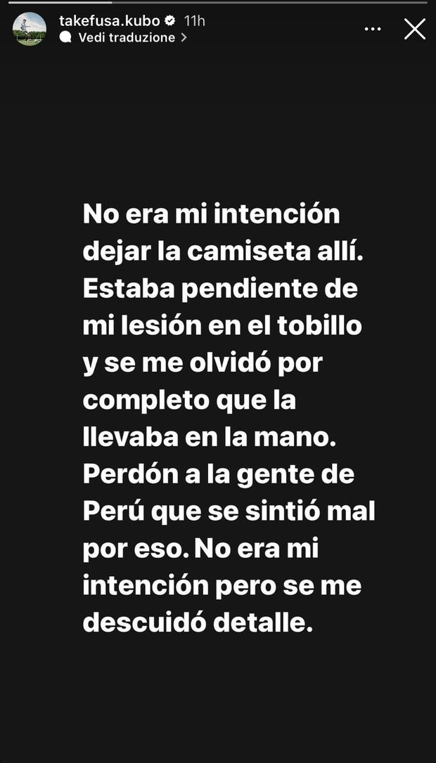 Kubo fa infuriare il Perù: scambia la maglia ma poi la getta a terra- immagine 2