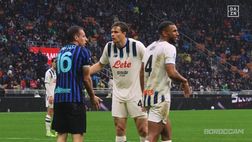 BORDOCAM – Rigore Frattesi, Scalvini mente: “Io fermo”. Quasi rissa tra Kolarov, De Roon e…