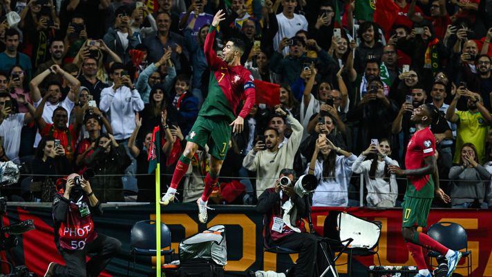 I giganti dello sport: un viaggio attraverso i più grandi giochi del mondo - immagine 1