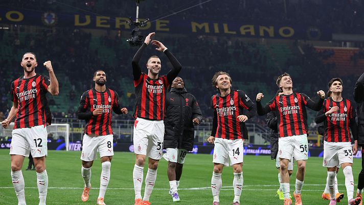 MILAN, ITALY - NOVEMBER 23: Luka Modric of AC Milan celebrates at the end of the Serie A match between FC Internazionale and AC Milan at Giuseppe Meazza Stadium on November 23, 2025 in Milan, Italy. (Photo by Claudio Villa/AC Milan via Getty Images) Inter-Milan tra vittorie, clean sheets e rigori parati: ecco alcune curiosità - immagine 1