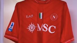 Tutto pronto nello spogliatoio del Napoli: la scelta sul colore della maglia