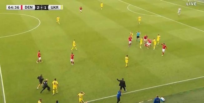 Nuovo malore per Eriksen: l’ex Inter si accascia durante l’amichevole con l’Ucraina- immagine 2