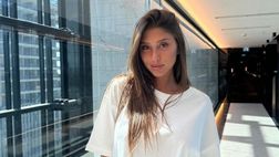 Angela Nasti, il maglione di lusso non piace a tutti i suoi follower