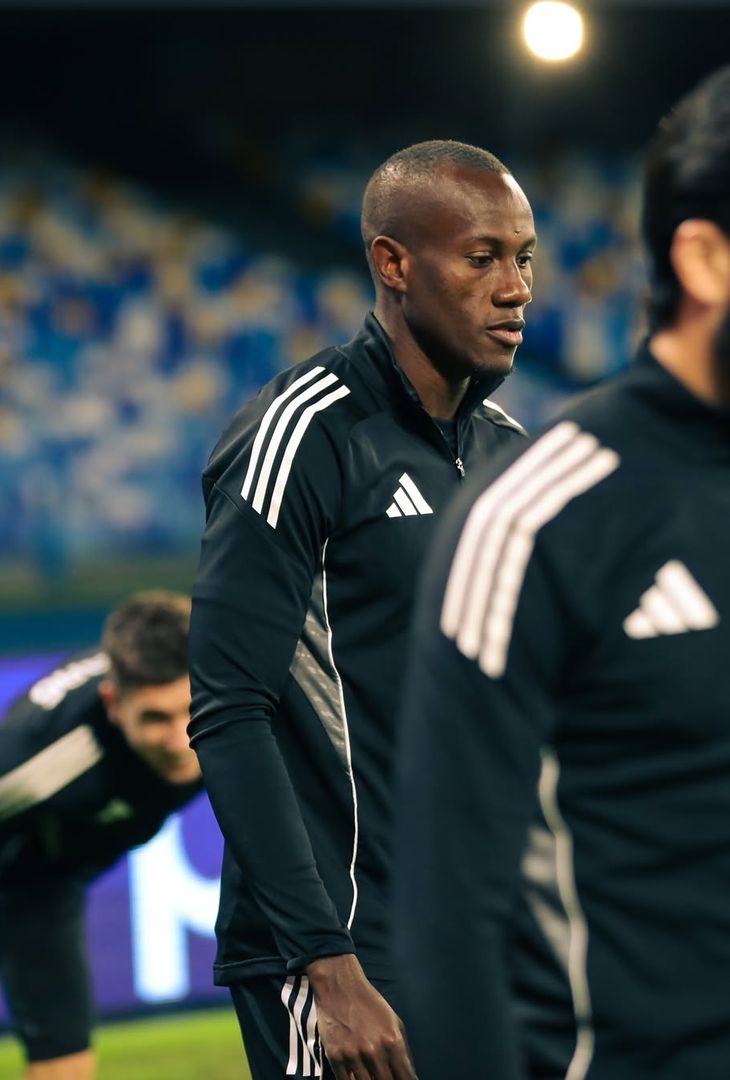 Napoli-Qarabag, gli azeri in campo al Maradona: gli scatti della rifinitura – GALLERY - immagine 2