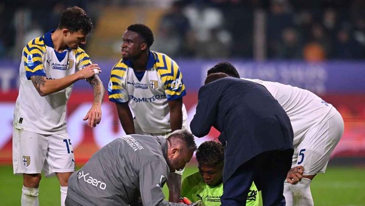 Parma, infortunio Suzuki: operato alla mano, sarà out per almeno tre mesi