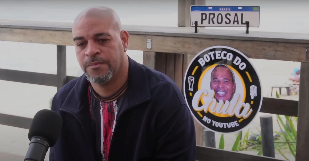 Ex Inter, Adriano: “A nessuno importa più di me. L’unico giocatore che mi chiama…” Ex Inter, Adriano: “A nessuno importa più di me. L’unico giocatore che mi chiama…”
