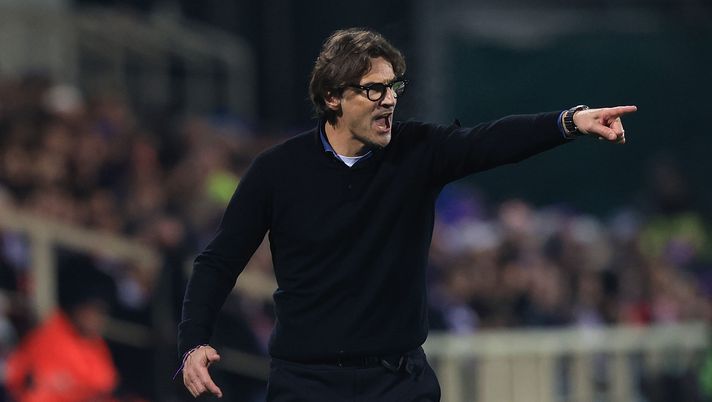 FLORENCE, ITALY - JANUARY 24: Head coach Paolo Vanoli manager of ACF Fiorentina gestures during the Serie A match between ACF Fiorentina and Cagliari Calcio at Artemio Franchi on January 24, 2026 in Florence, Italy. (Photo by Gabriele Maltinti/Getty Images) Vanoli: “Perché gioca Balbo e come sta Kean. Vogliamo dare risposte a Commisso Jr” - immagine 1