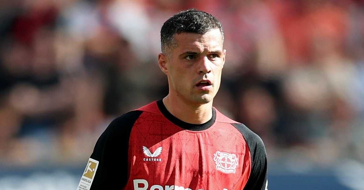 Xhaka al Milan? Lui risponde così: “Nel calcio non si sa mai. A volte …” Xhaka al Milan? Lui risponde così: “Nel calcio non si sa mai. A volte …”