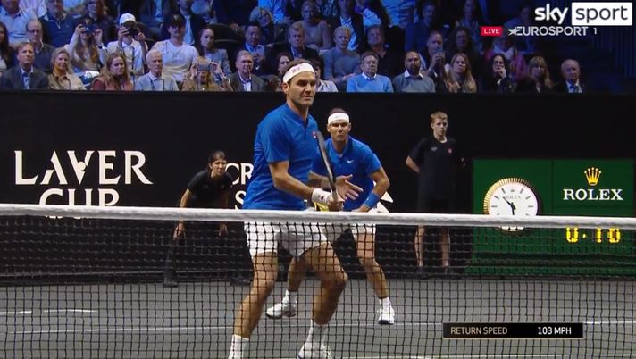 Federer scrive a Nadal: “Amico mio, sei l’orgoglio del tennis mondiale” Federer scrive a Nadal: “Amico mio, sei l’orgoglio del tennis mondiale” - immagine 1